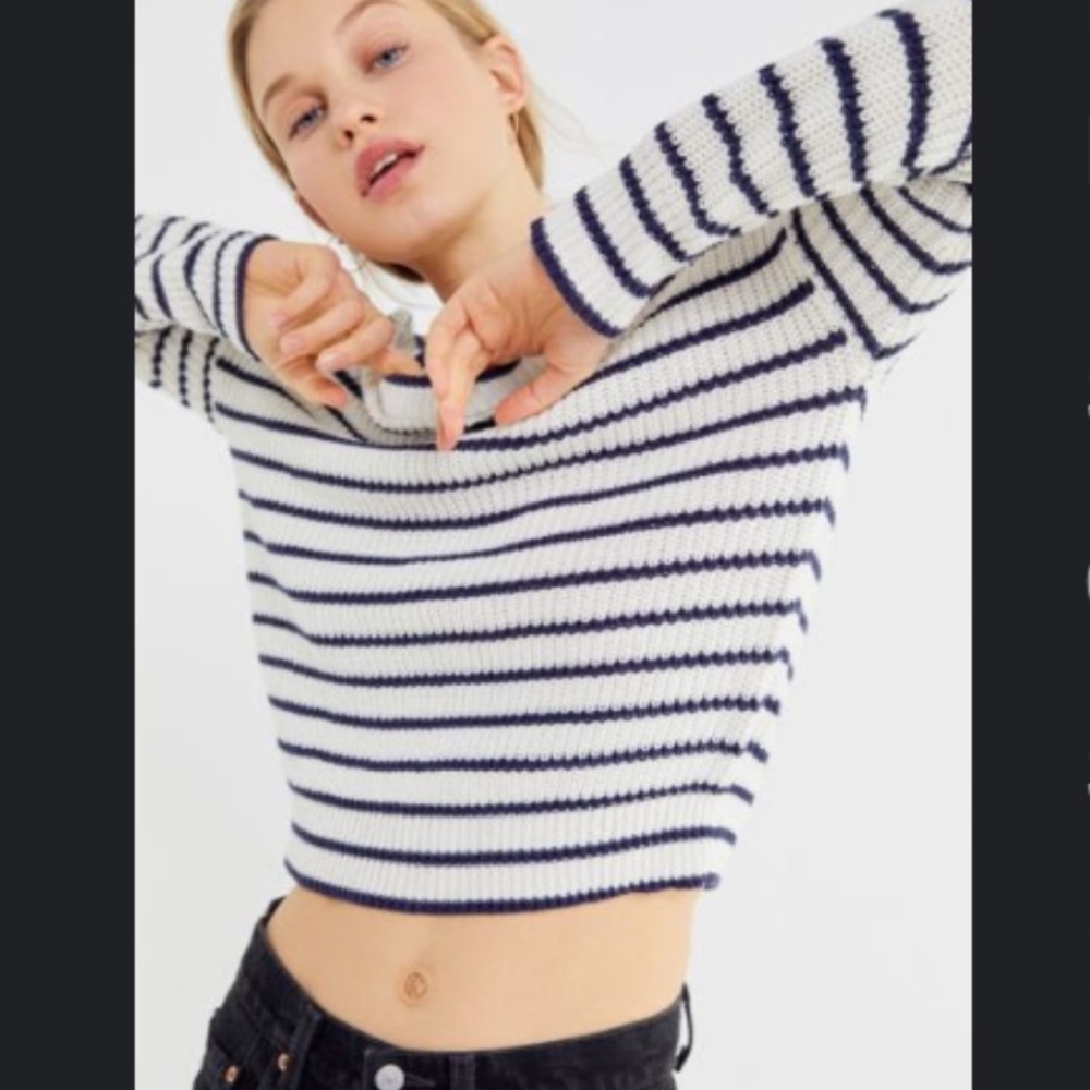 Navy and White Cropped Urban Outfitters Knit Sweater XS